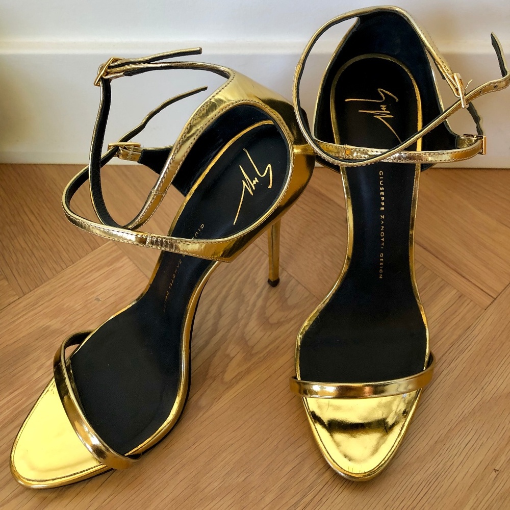 Giuseppe Zanotti Gold Darcie Heels